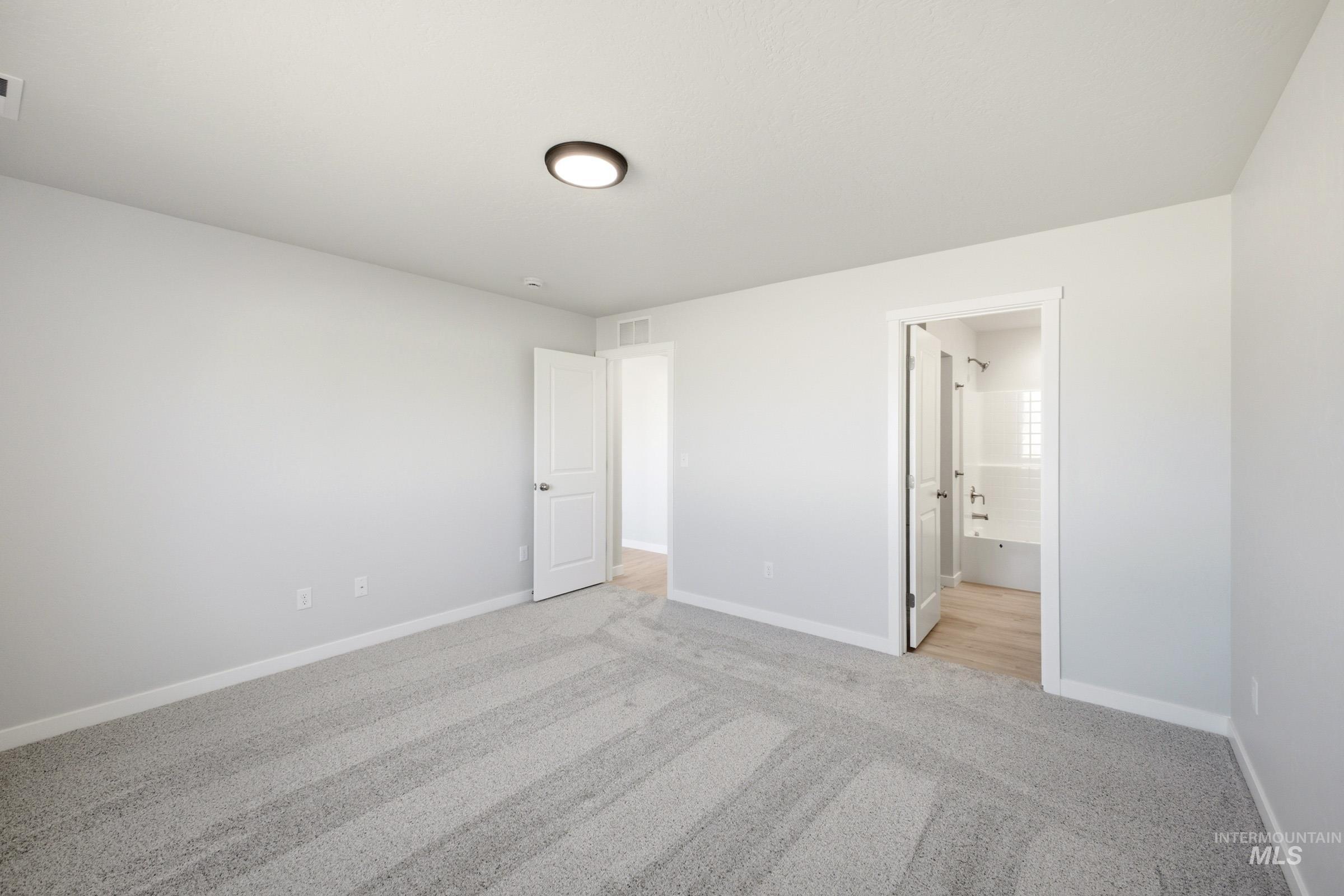 4314 Hewitt St, Caldwell, Idaho 83605, 3 Bedrooms, 2 Bathrooms, Residential For Sale, Price $365,995,MLS 99004659
