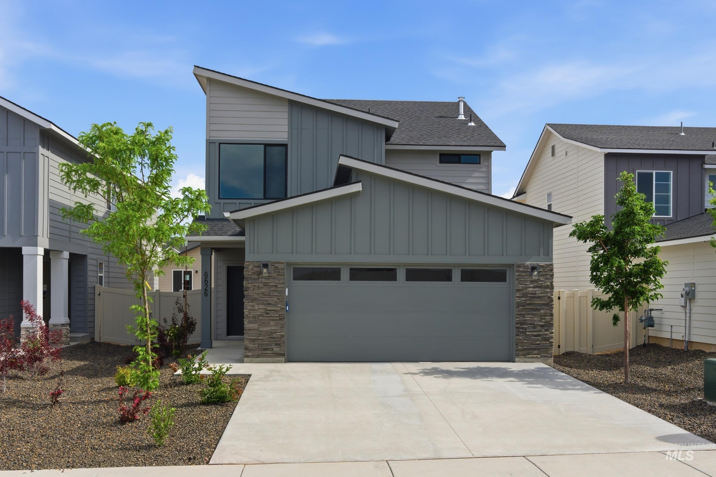 1425 W Braden Dr, Meridian, Idaho 83642, 3 Bedrooms, 2.5 Bathrooms, Residential For Sale, Price $436,995,MLS 99004706