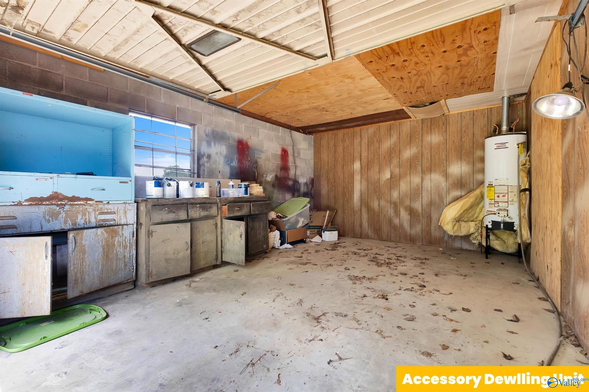 317 Wood Avenue SE photo 45