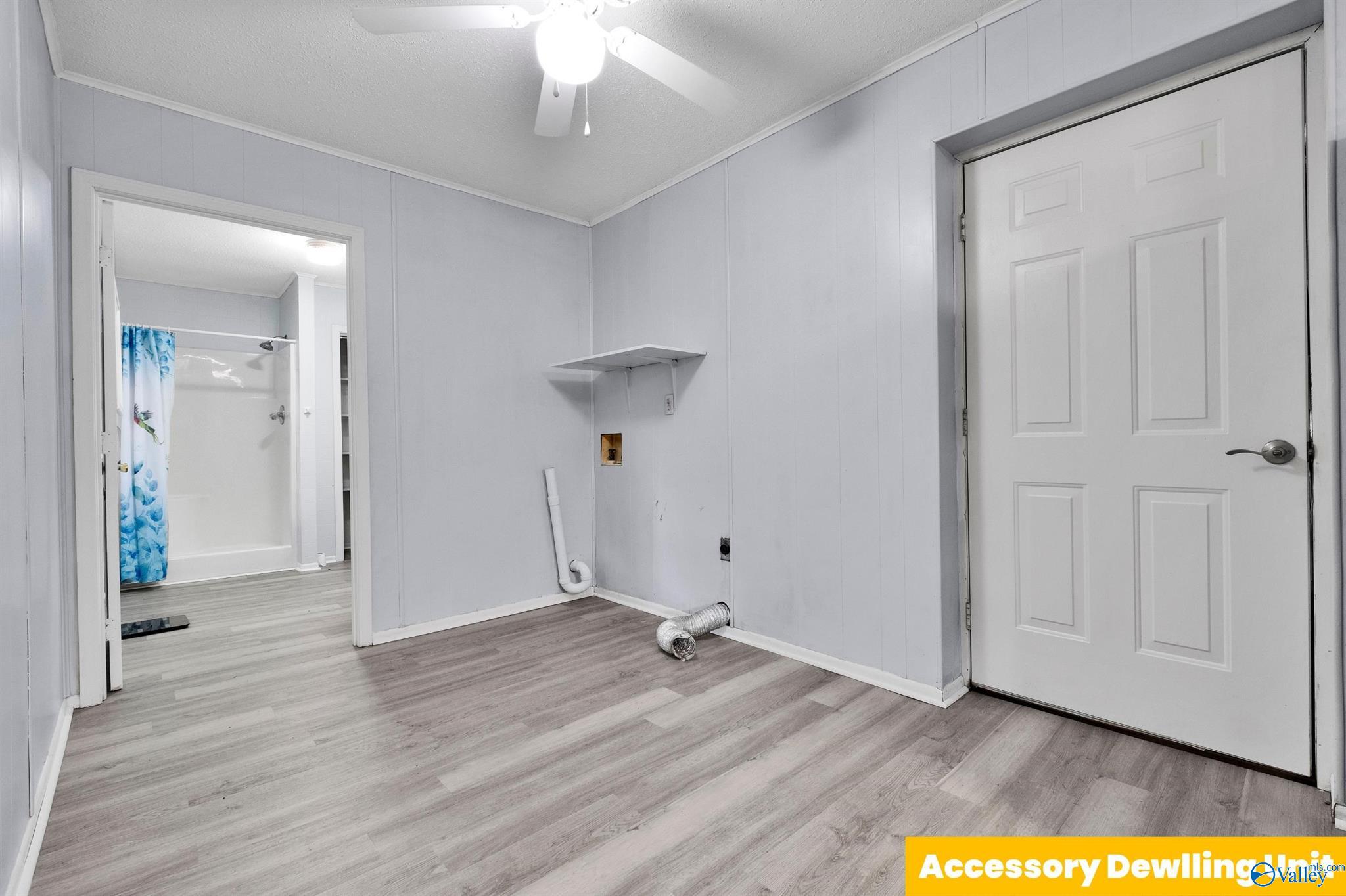 317 Wood Avenue SE photo 49